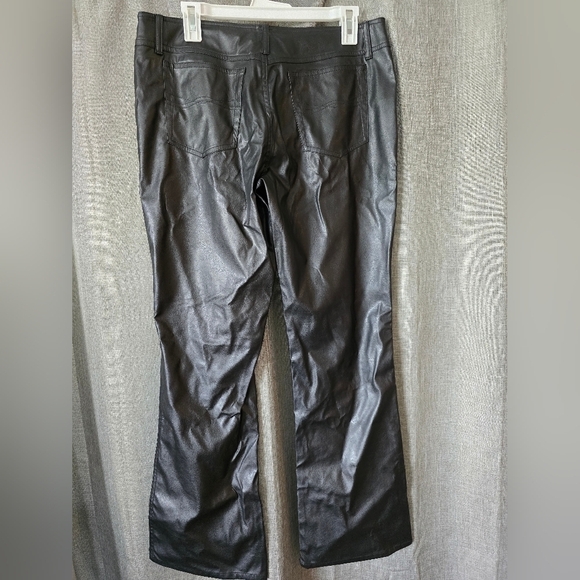 No Boundaries Y2K Faux Leather Pants Flared Black Juniors 13 - Picture 3 of 4